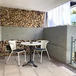 Zwischen Hafen Und Strandbad Apartmán Kostnice