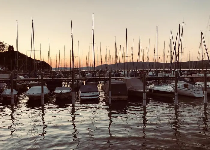 Zwischen Hafen Und Strandbad Apartman *